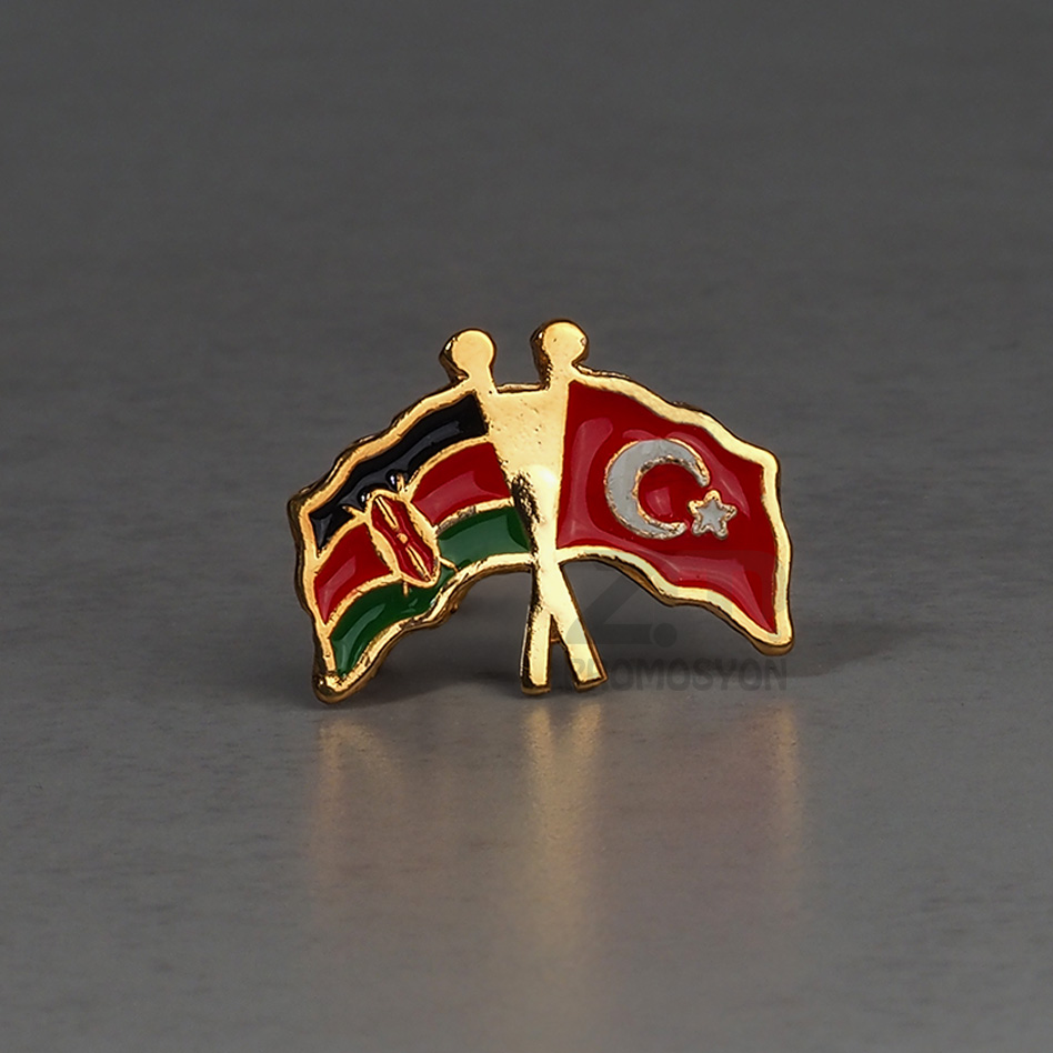 Atatürk ve Bayrak Rozet 37