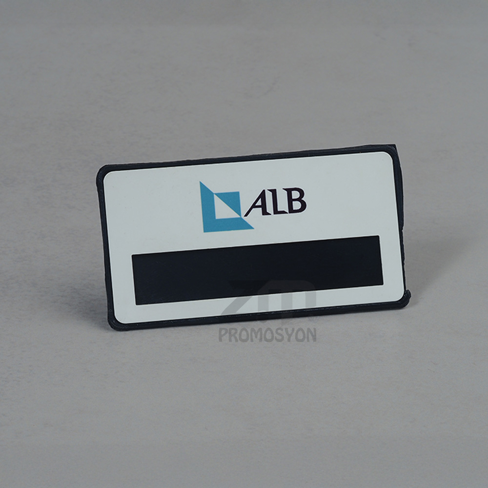 Metal Yaka İsimlik 15