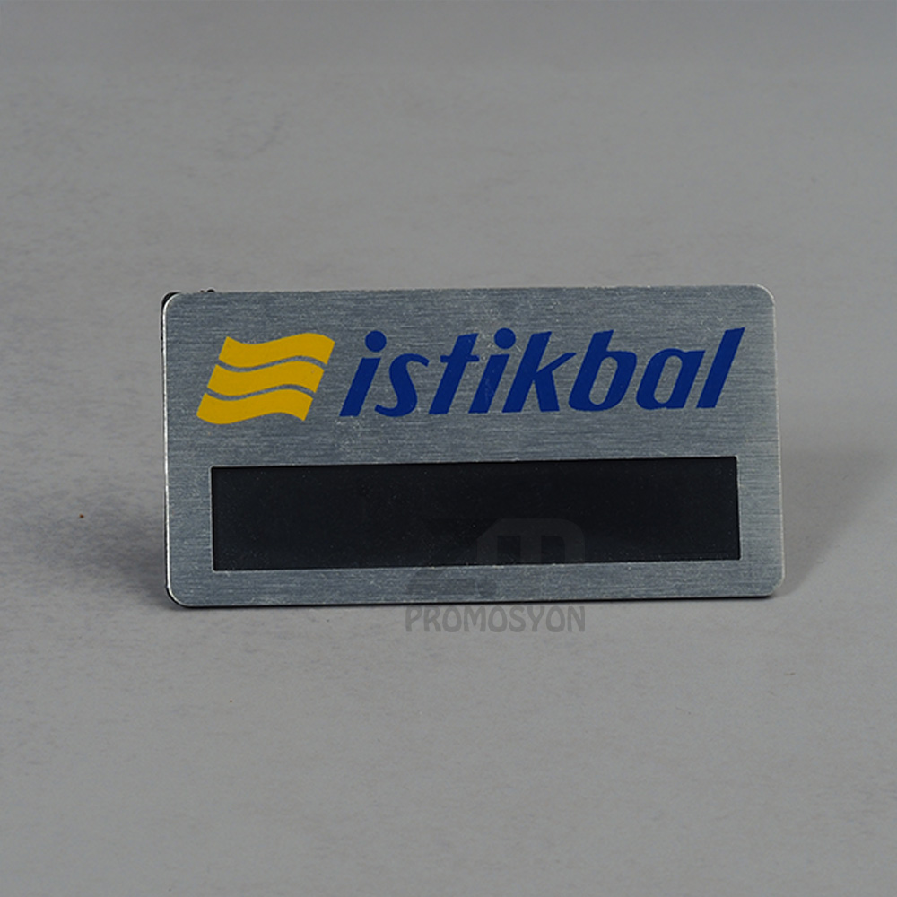 Metal Yaka İsimlik 32