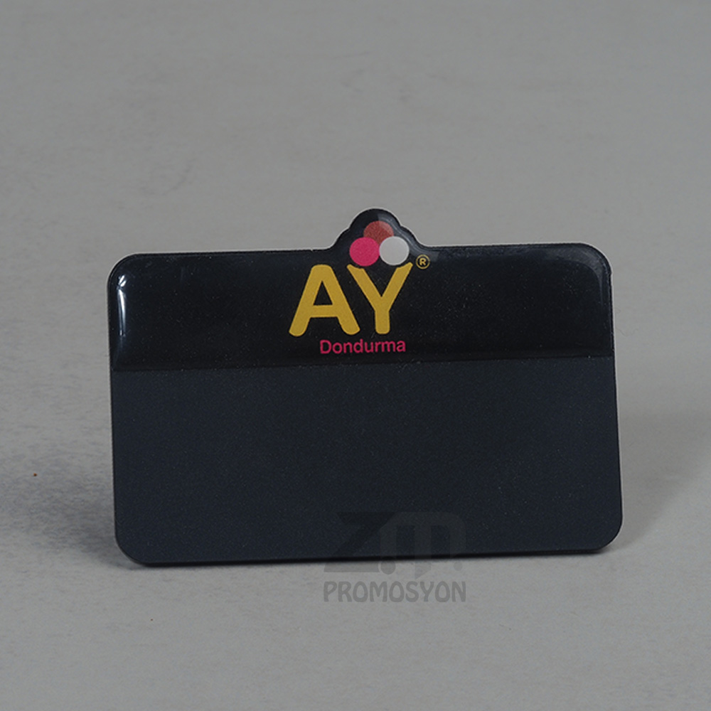 Tebeşirli Yaka İsimlik 2